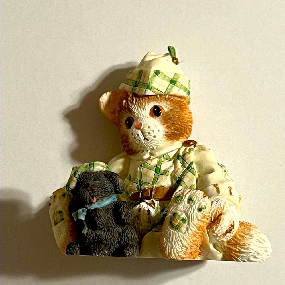 Enesco. Vintage Adorable Cat and Dog Figurine. NWOT